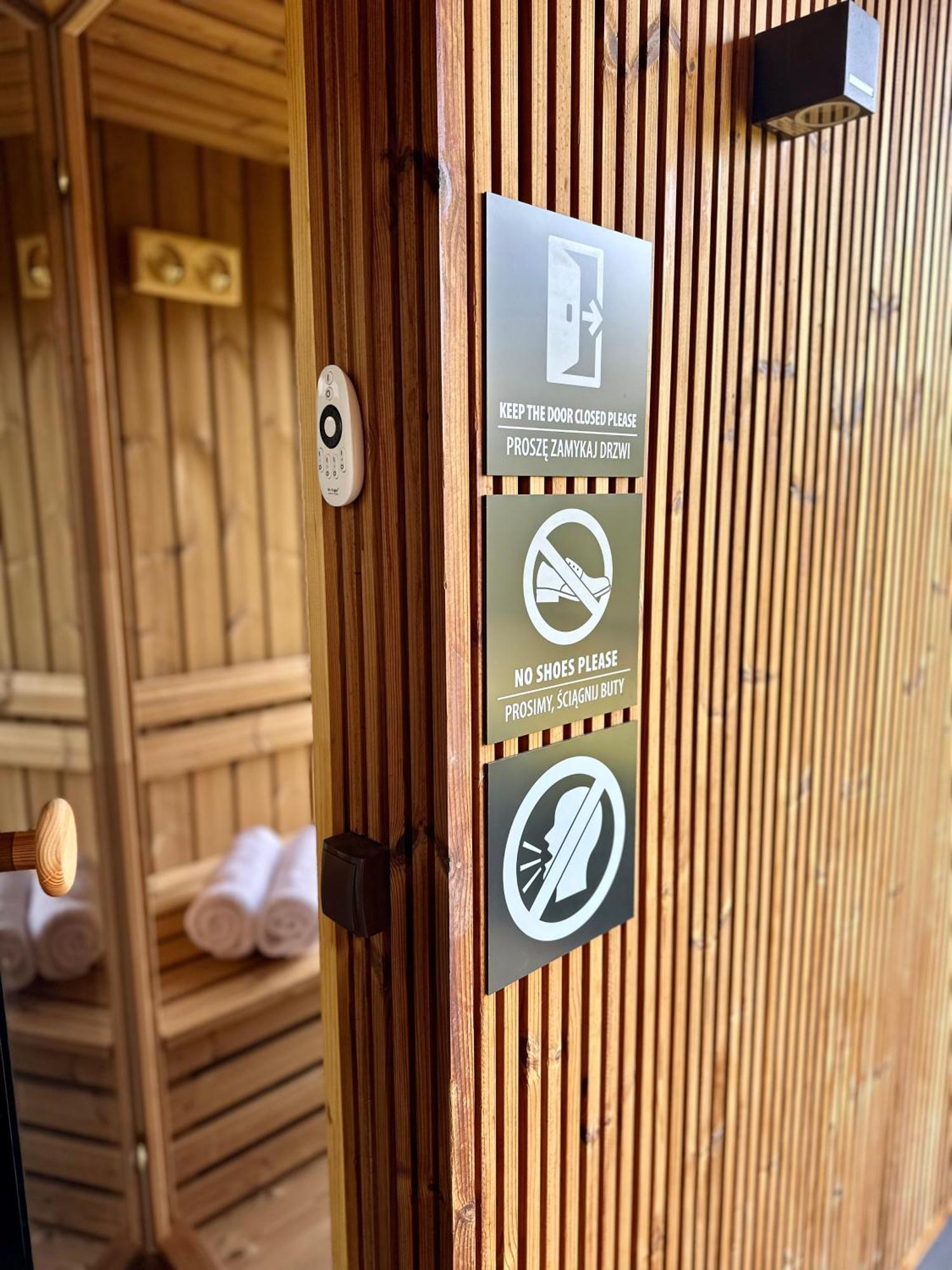 Brown Deer - Z Sauna Na Tarasie, Jacuzzi I Widokiem Na Gory - By Deer Hills Luxury Apartments Kocon Εξωτερικό φωτογραφία